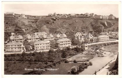 1938